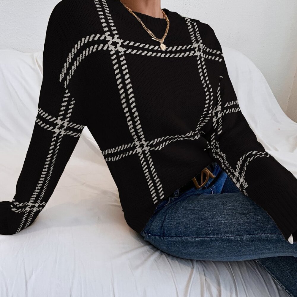 Black and White Casual Women's Plaid Drop Shoulder Long Sleeve Knit Sweater - Picture 3 of 6